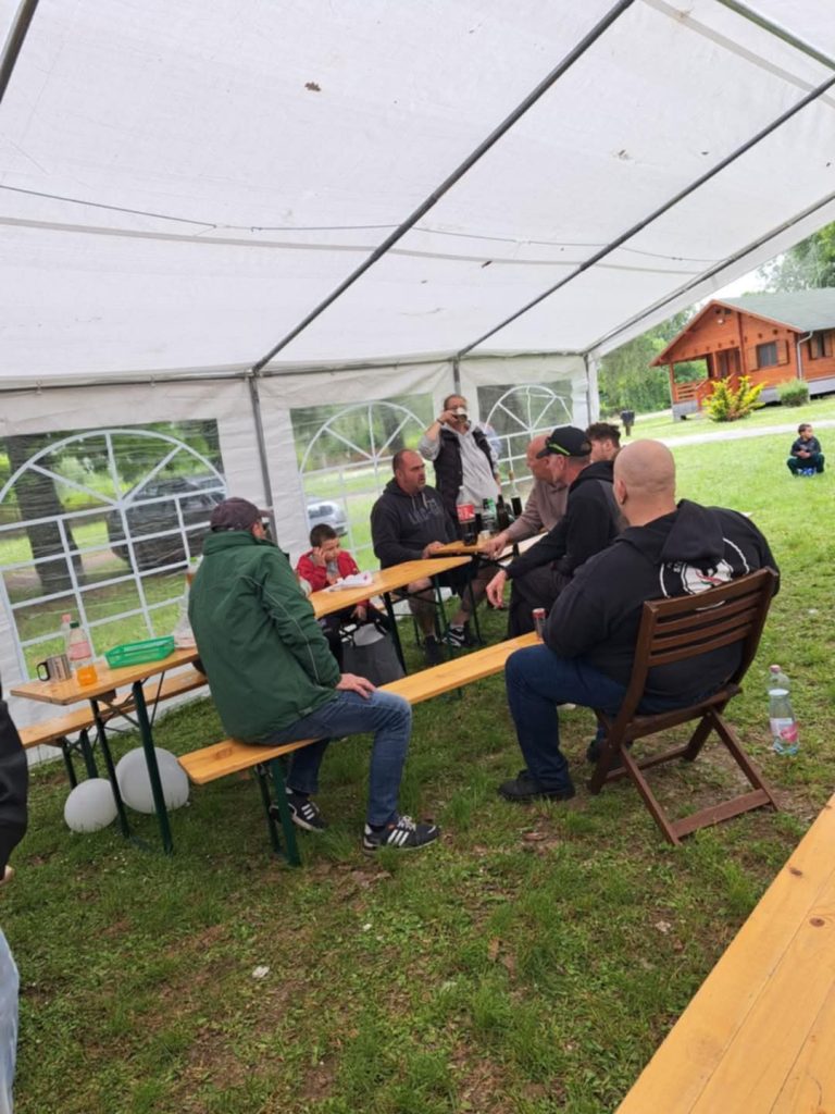 0cc05893-f68e-409f-9fd7-763ec993878a