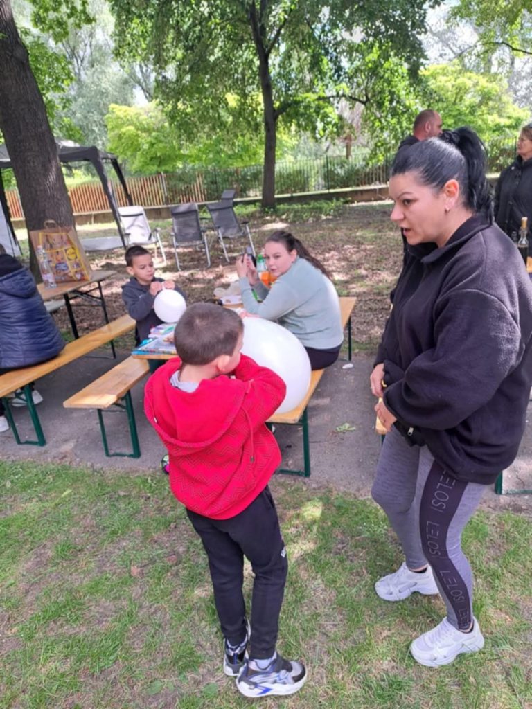 516f6583-3efd-447f-a2ea-cbfefabbd6f3