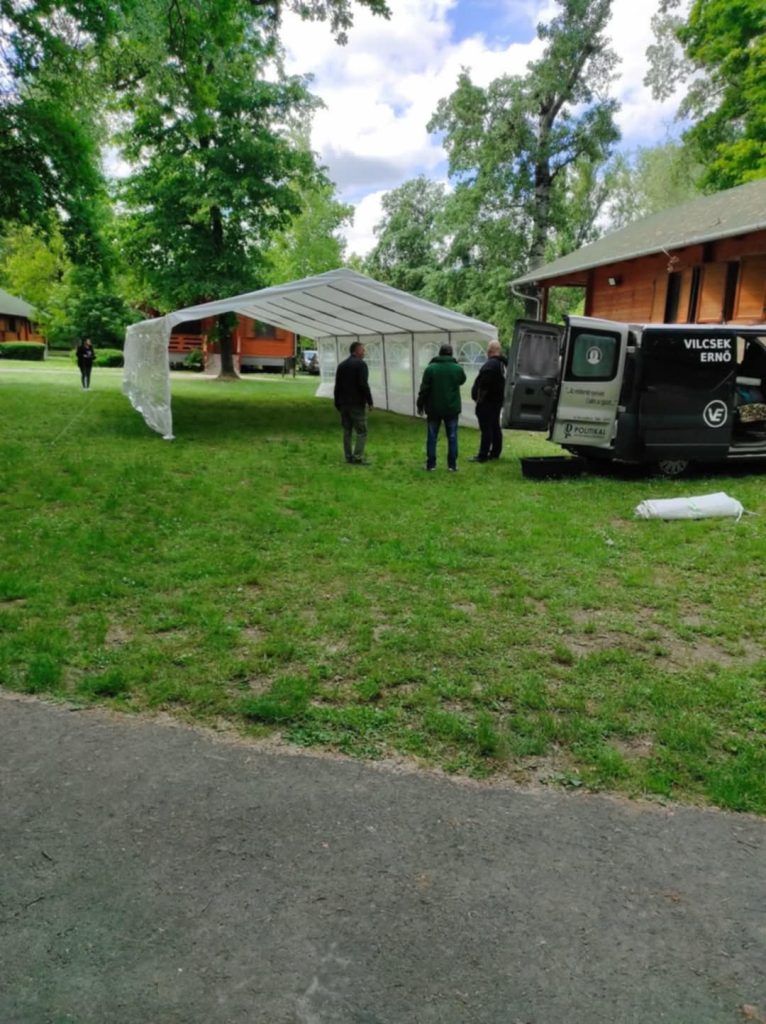 a2452131-51d4-4a7a-8991-d08d8d31b78f