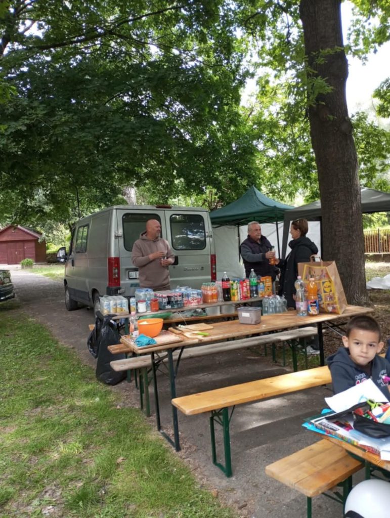 f4263e54-82ae-4d4a-98ed-1e7bc423368f